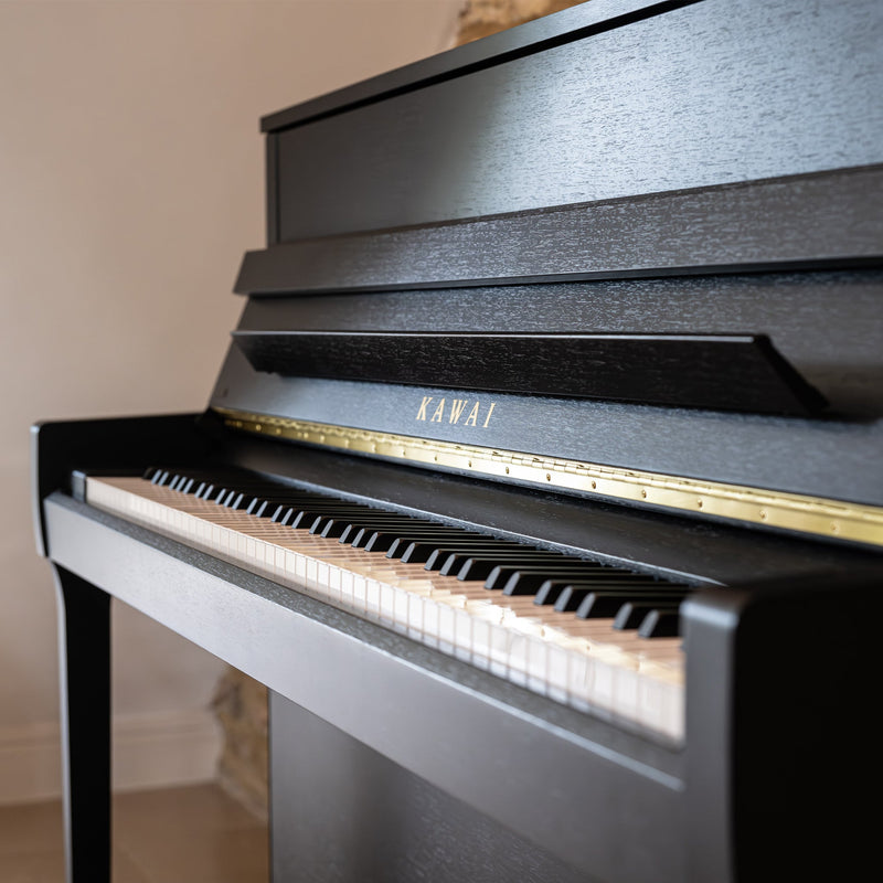 Kawai K-200 Upright Piano - Polished Ebony