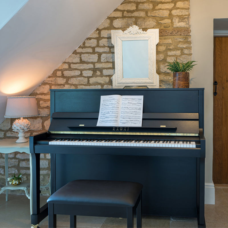 Kawai K-300 Upright Piano - Polished Ebony