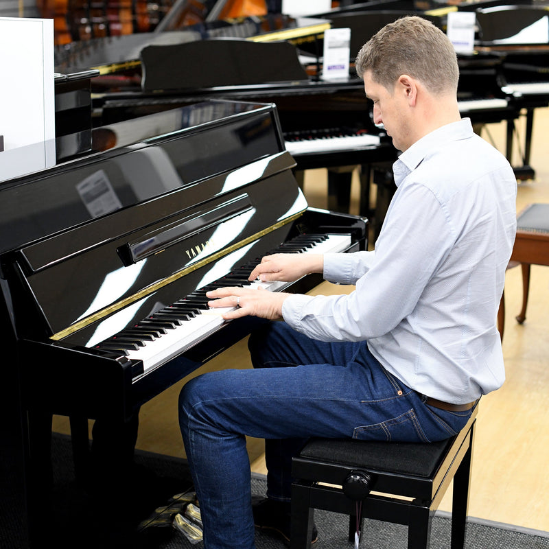 Yamaha b1 upright piano - Polished White