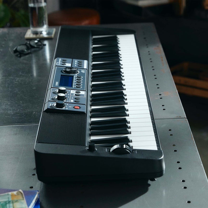 Casio CT-S500 portable keyboard