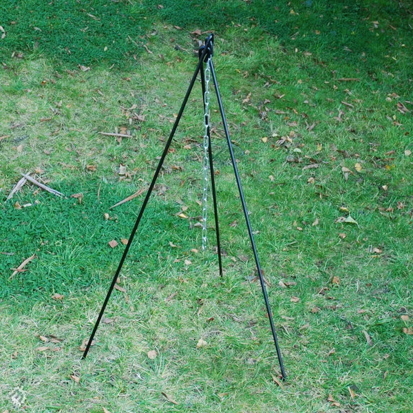 Tripod and Chain