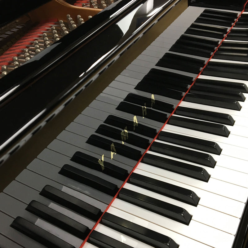 Yamaha GC1 grand piano - Polished Ebony