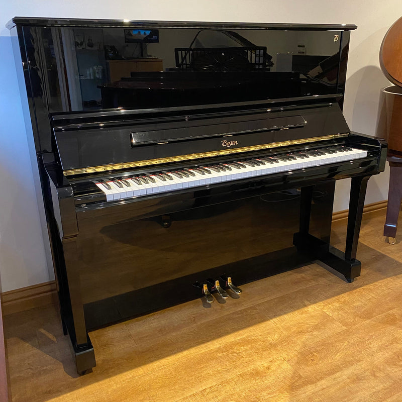 Pre-owned Steinway Boston UP132 upright piano in polished ebony