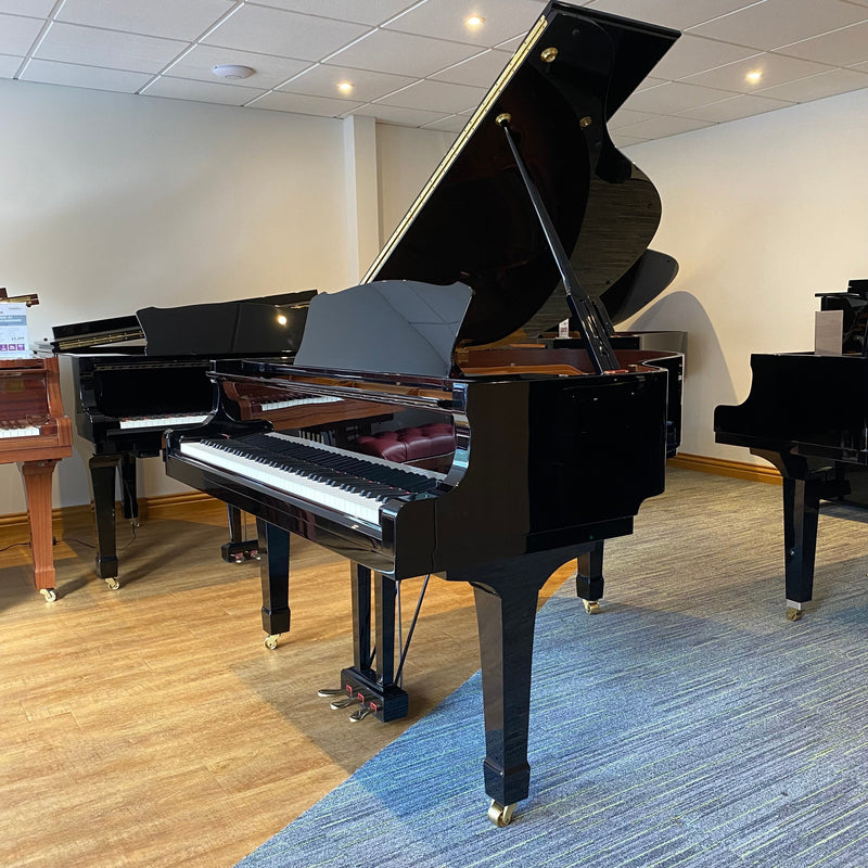 Pre-owned Yamaha C1 grand piano in polished ebony - A1