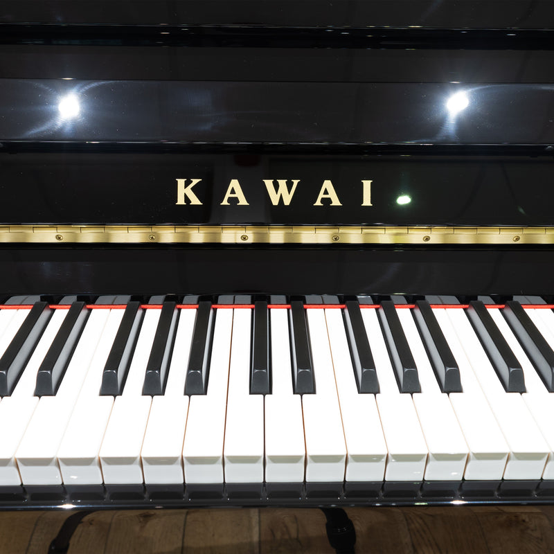 Kawai K-15E Upright Piano - Polished Ebony