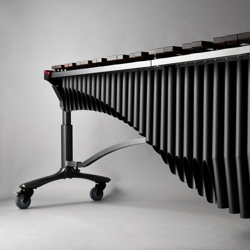 Majestic Reflection 5 octave rosewood bar marimba - Black resonators