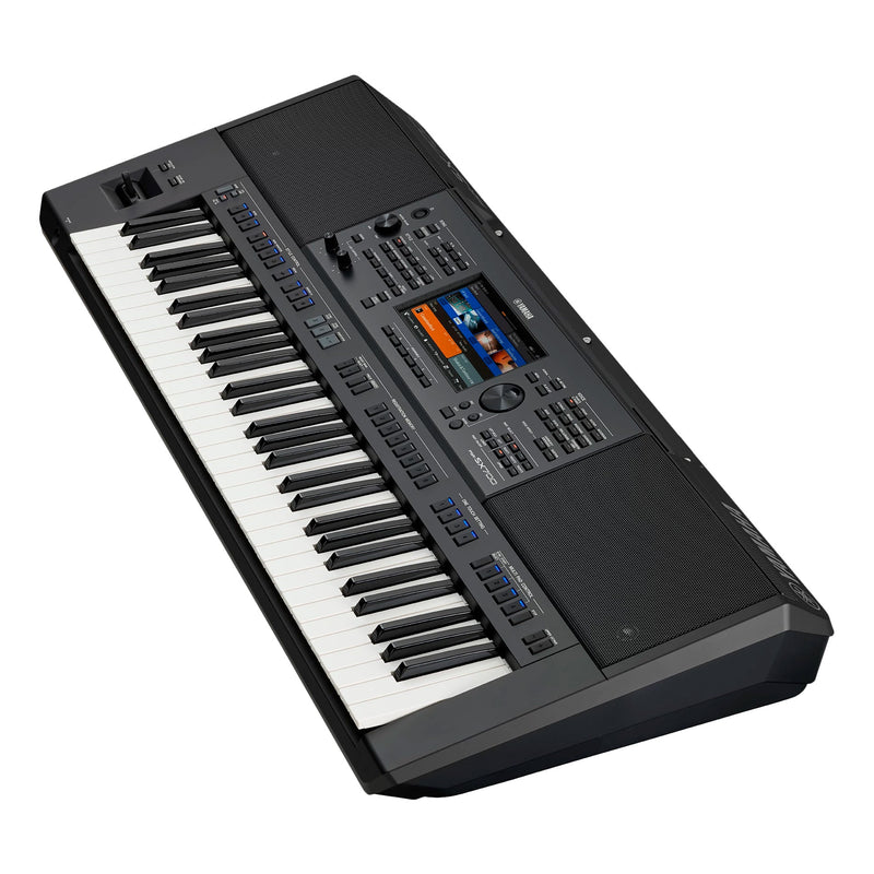 Yamaha PSR-SX700 workstation keyboard