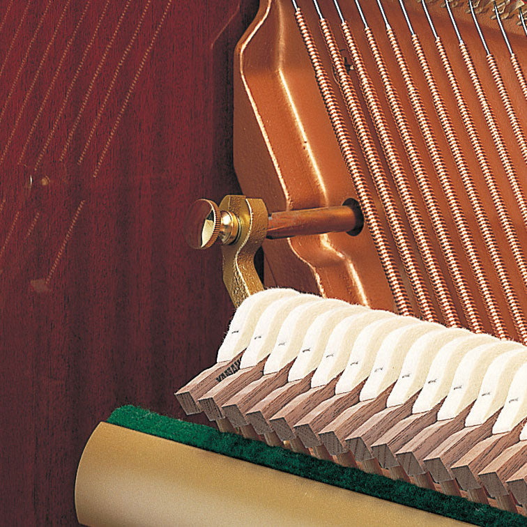 Yamaha SU7 upright piano