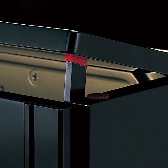 Yamaha YUS1 upright piano - Polished Mahogany
