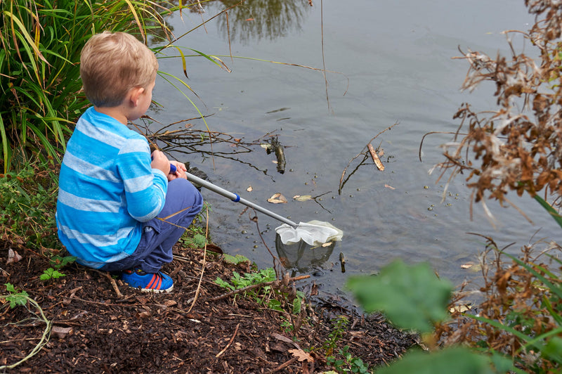 Telescopic Pond Net