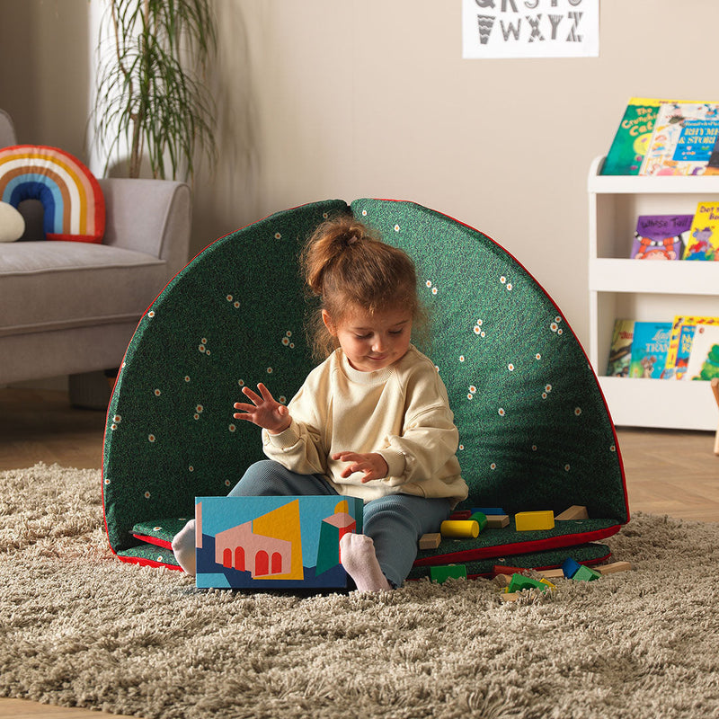 Indoor/Outdoor Folding Mat - Rainbow and Daisy