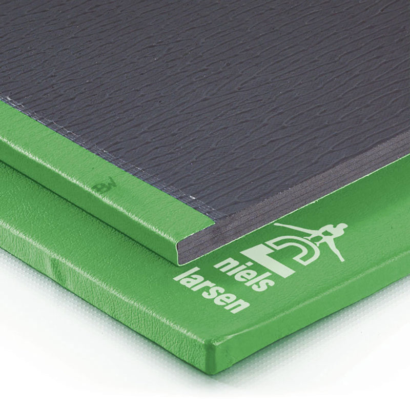 Superlight Mat 1.22M x 0.91M x 32mm, Lime Green