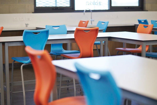 CLASSROOM CHAIRS, EN CLASSIC CHAIR, Sizemark 1 - 260mm Seat height, Royal Blue