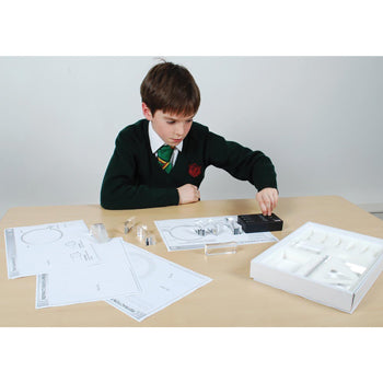 LED LIGHT BOX & OPTICAL SET, Age 8+, Set